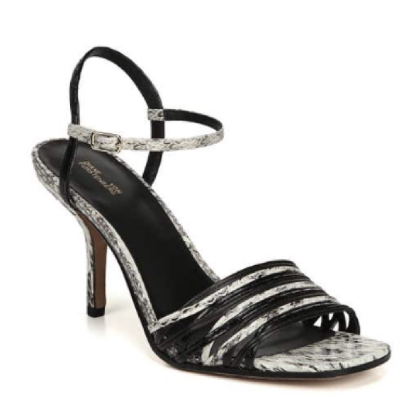 New w/box Diane Von Furstenberg heels - Picture 4 of 6